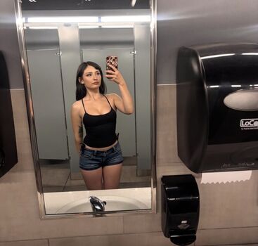 🔥 Aconitumlilah page leaked private photo uncensored full