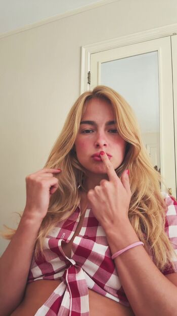 🔥 Addison rae  page leaked private photo uncensored full