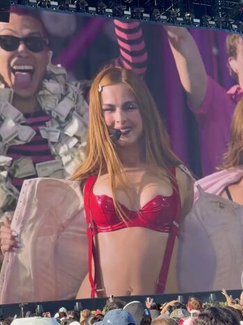 🔥 Addison rae  page leaked private photo uncensored full