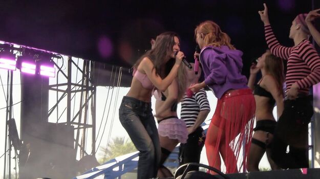 🔥 Addison rae  page leaked private photo uncensored full