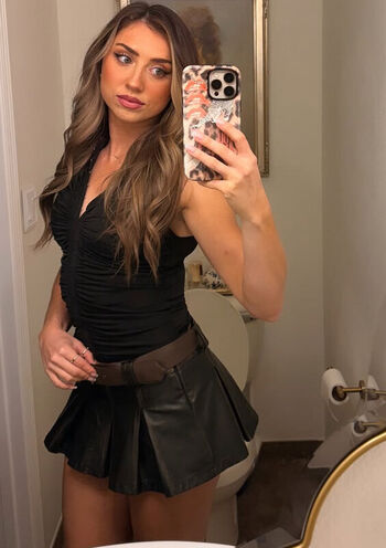 🔥 Adriana rizzo page leaked private photo uncensored full