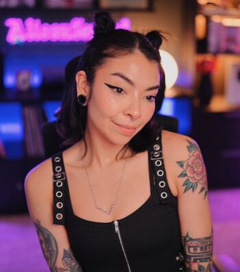 🔥 Aileensenpaireacts page leaked private photo uncensored full