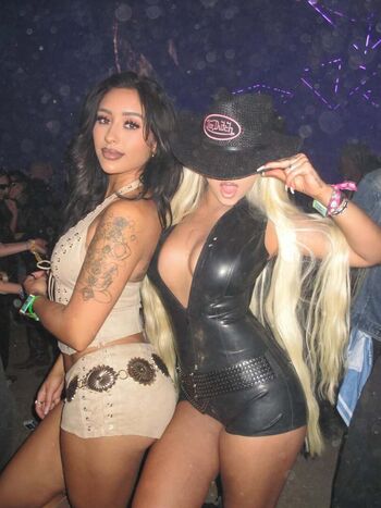 🔥 Alabama barker leaked private photo uncensored full