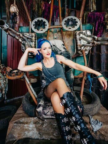 🔥 Alissa white gluz leaked private photo uncensored full