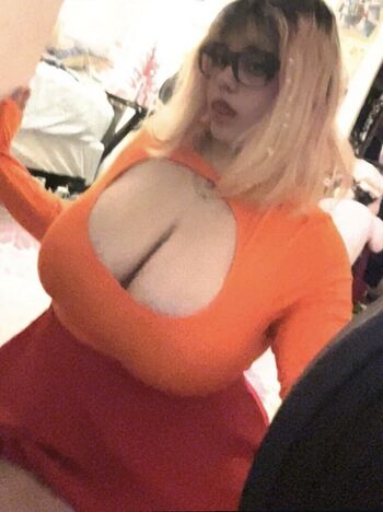🔥 Amilvesyou page leaked private photo uncensored full