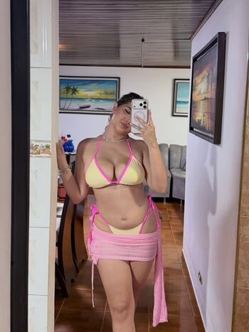 🔥 Andreinabln leaked private photo uncensored full