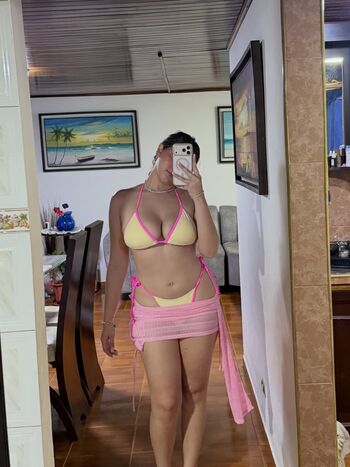 🔥 Andreinabln leaked private photo uncensored full