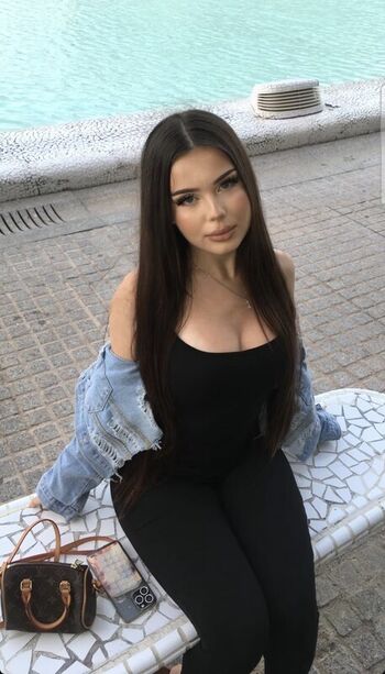 🔥 Aneylyverst page leaked private photo uncensored full