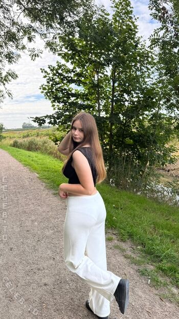 🔥 Angelina dehlow page leaked private photo uncensored full