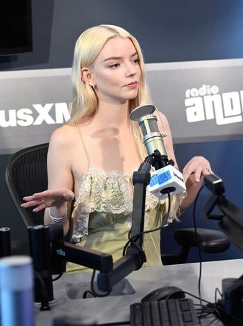 🔥 Anya taylor joy  page leaked private photo uncensored full