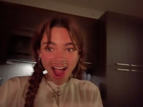 🔥 Ariana greenblatt leaked private photo uncensored full