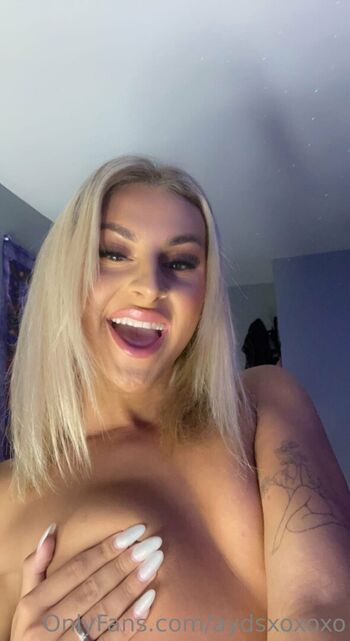 🔥 Ariaxoxoxo page leaked private photo uncensored full
