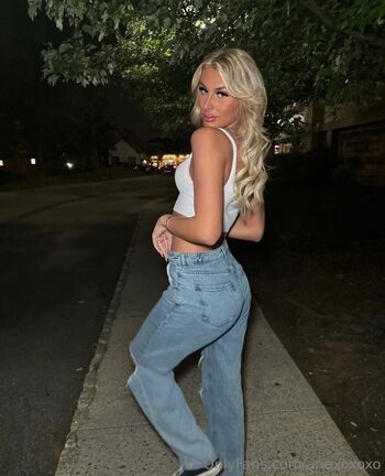 🔥 Ariaxoxoxo page leaked private photo uncensored full