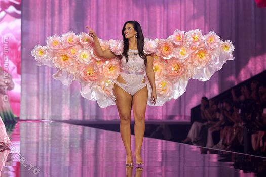 🔥 Ashley graham leaked private photo uncensored full