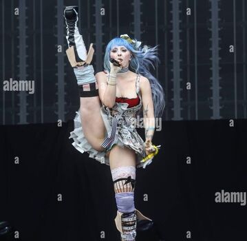🔥 Ashnikko page leaked private photo uncensored full