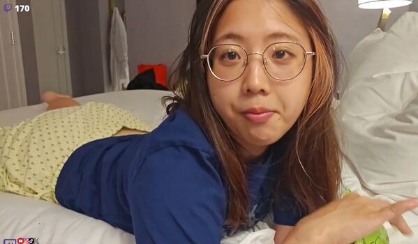 🔥 Asian streamers page leaked private photo uncensored full