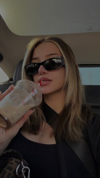 🔥 Astabush leaked private photo uncensored full