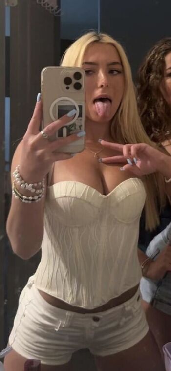 🔥 Ava nucci page leaked private photo uncensored full