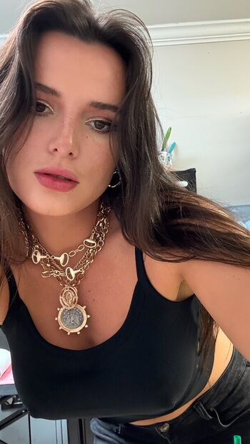 🔥 Bella thorne  page leaked private photo uncensored full