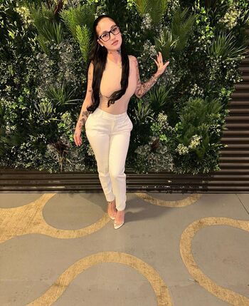 🔥 Bhad bhabie leaked private photo uncensored full