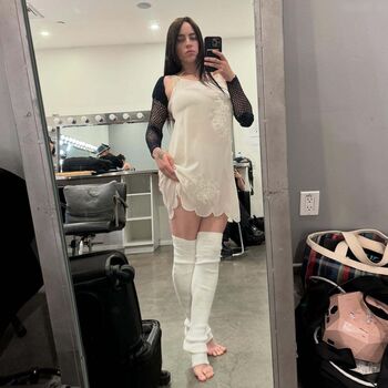 🔥 Billie eilish leaked private photo uncensored full
