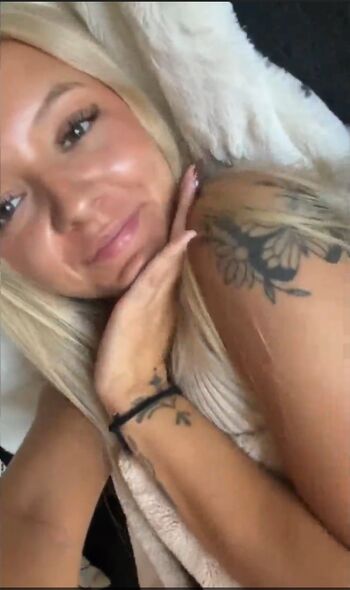 🔥 Bobbie moore  page leaked private photo uncensored full