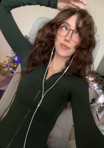 🔥 Breebunn  page leaked private photo uncensored full