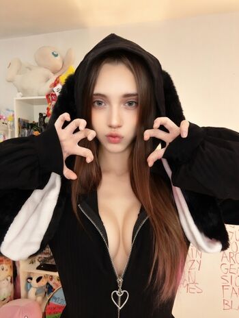 🔥 Bunnygirlbree  page leaked private photo uncensored full