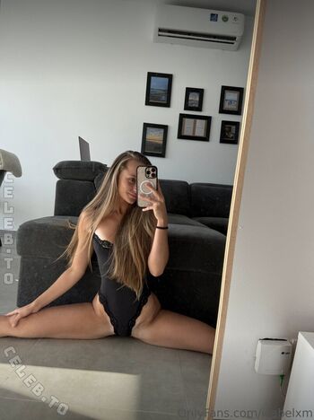 🔥 By isabelyvonne  page leaked private photo uncensored full