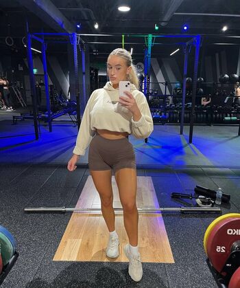 🔥 Caitlin perriam leaked private photo uncensored full