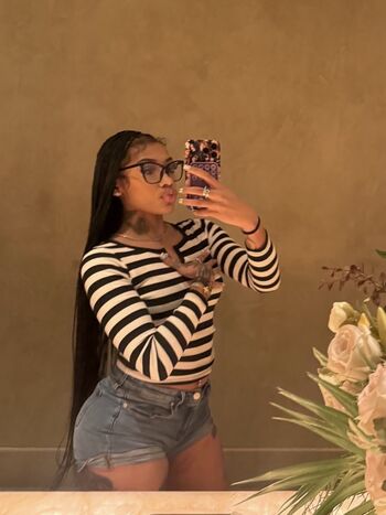 🔥 Carenavonchae page leaked private photo uncensored full
