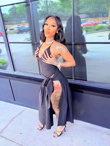 🔥 Carenavonchae leaked private photo uncensored full