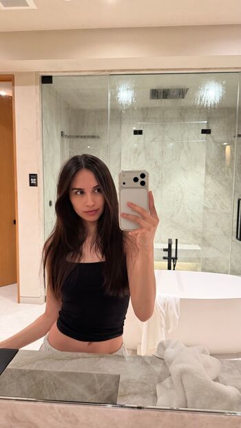 🔥 Caryn marjorie  page leaked private photo uncensored full