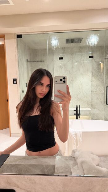 🔥 Caryn marjorie  page leaked private photo uncensored full