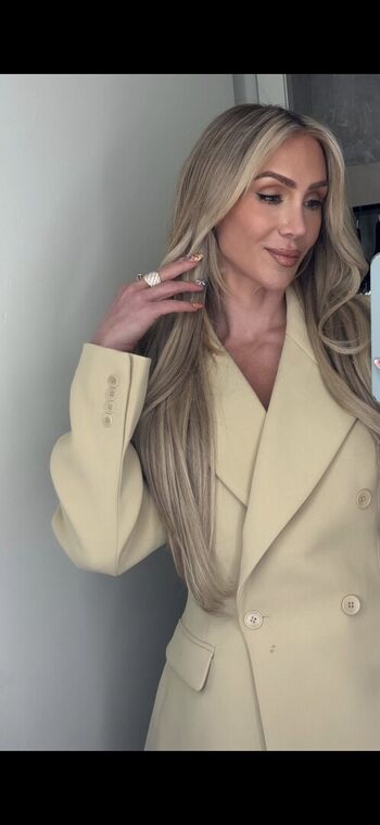 🔥 Charlotte flair leaked private photo uncensored full