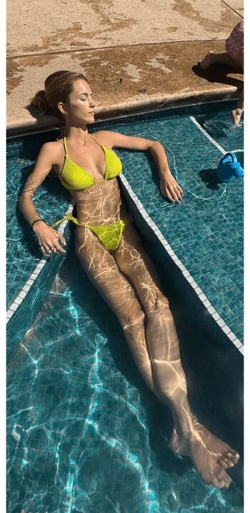 🔥 Chloe east page leaked private photo uncensored full