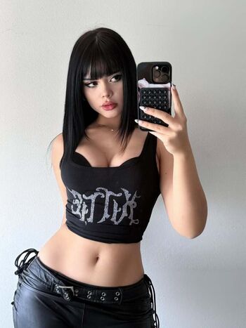 🔥 Chxrryxblossom  page leaked private photo uncensored full