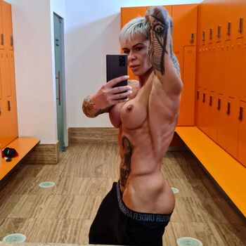 🔥 Crazyxbody leaked private photo uncensored full