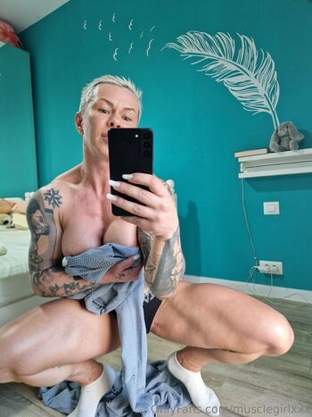 🔥 Crazyxbody leaked private photo uncensored full