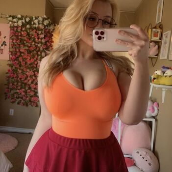 🔥 Curvy goddesses leaked private photo uncensored full