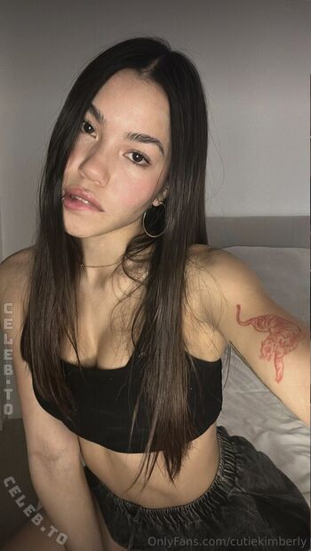 🔥 Cutiekimberly leaked private photo uncensored full