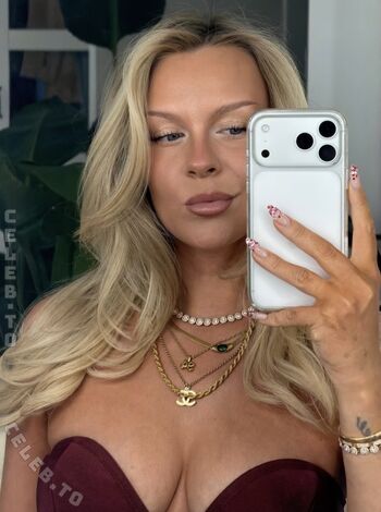 🔥 Dagi bee  page leaked private photo uncensored full