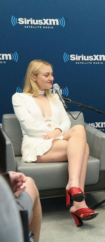 🔥 Dakota fanning page leaked private photo uncensored full