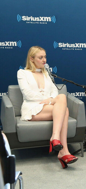🔥 Dakota fanning page leaked private photo uncensored full
