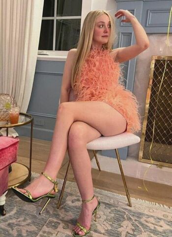 🔥 Dakota fanning page leaked private photo uncensored full