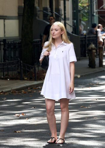 🔥 Dakota fanning page leaked private photo uncensored full