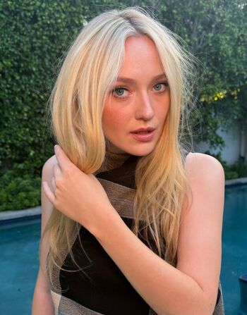 🔥 Dakota fanning leaked private photo uncensored full
