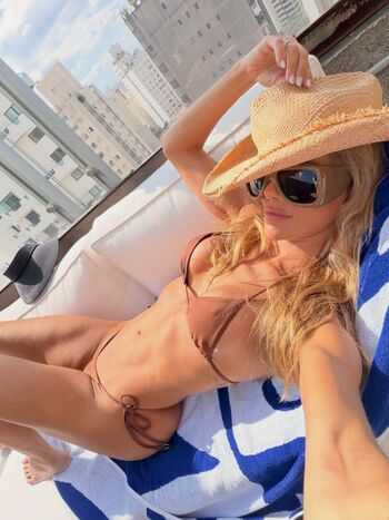 🔥 Deborah secco  page leaked private photo uncensored full