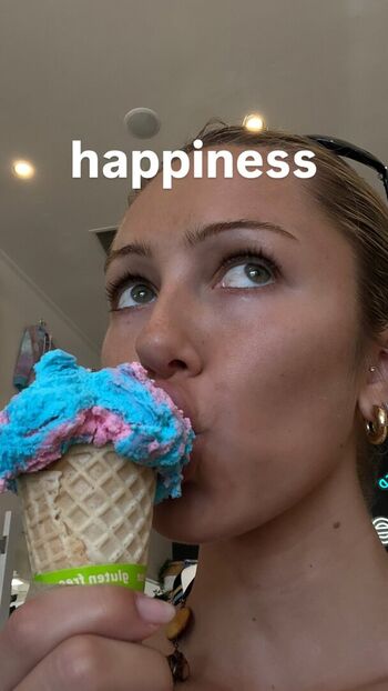 🔥 Delilah belle hamlin page leaked private photo uncensored full