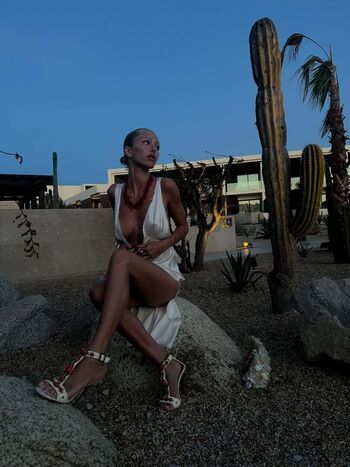 🔥 Delilah belle hamlin leaked private photo uncensored full